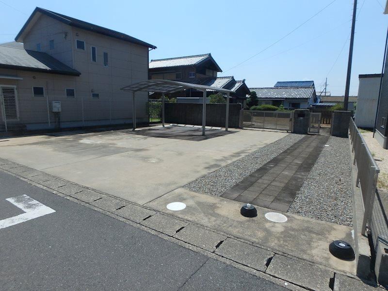 7DK house in Suzuka, Mie - Photo 1