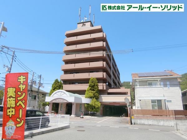 3LDK apartment in Kure, Hiroshima - Photo 1