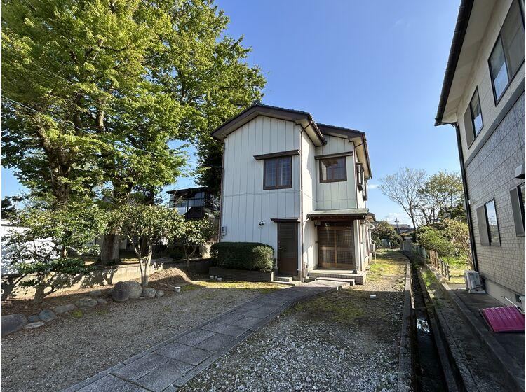 3LDK house in Toyama, Toyama - Photo 1