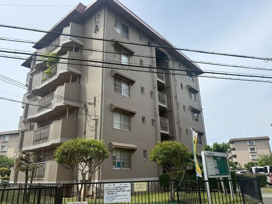 4DK apartment in Kakogawa, Hyogo - Photo 1