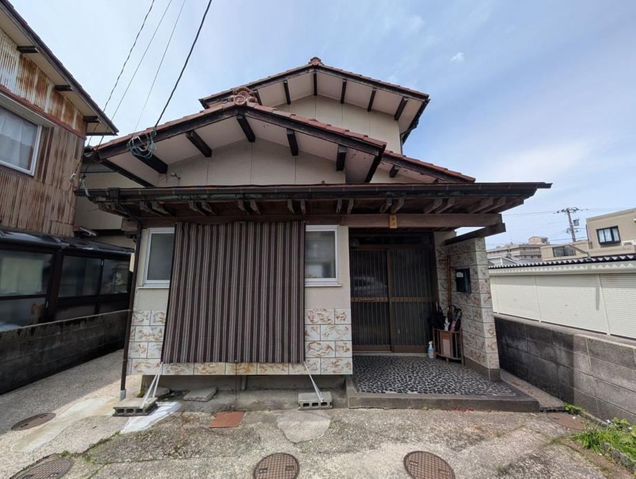 3LDK house in Kanazawa, Ishikawa - Photo 1