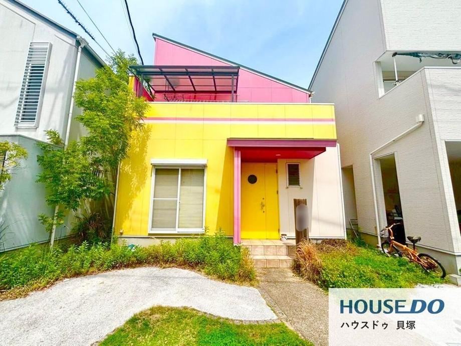 4LDK house in Kaizuka, Osaka - Photo 1