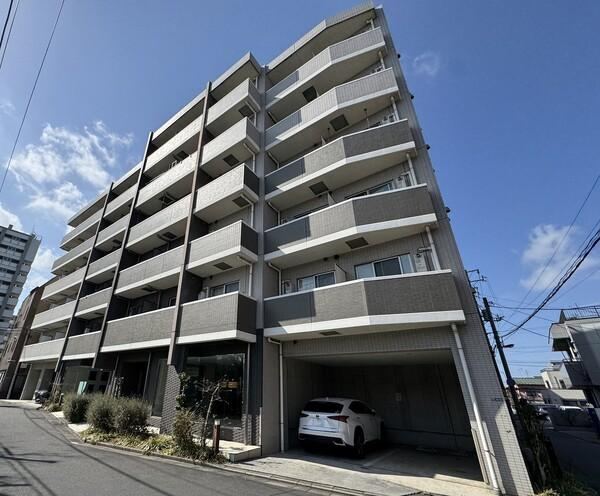 1K apartment in Sumida Ward, Tokyo - Photo 1