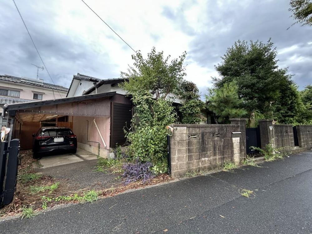9LDK house in Nakatsu, Oita - Photo 1