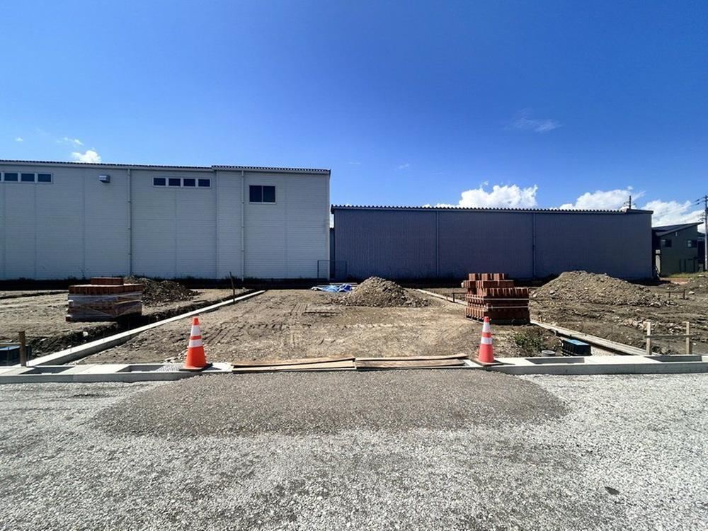183 m² land in Matsumoto, Nagano - Photo 1