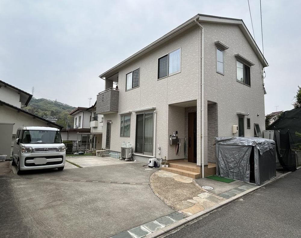 4LDK house in Kumano, Aki District, Hiroshima - Photo 1