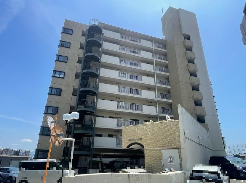 2LDK apartment in Nishi Ward, Hiroshima - Photo 1