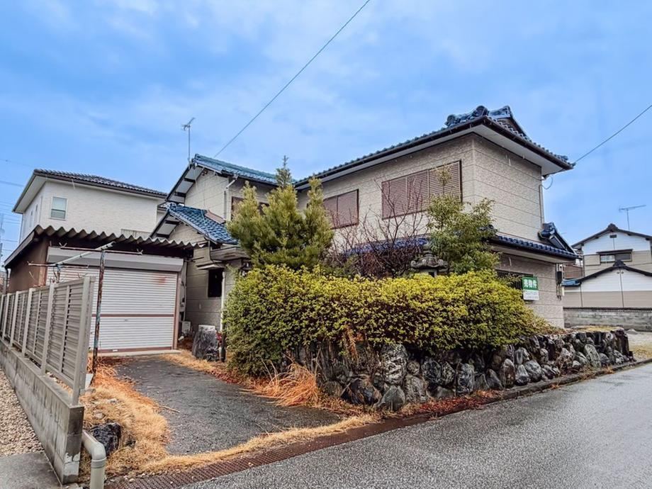 8DK house in Hikone, Shiga - Photo 1