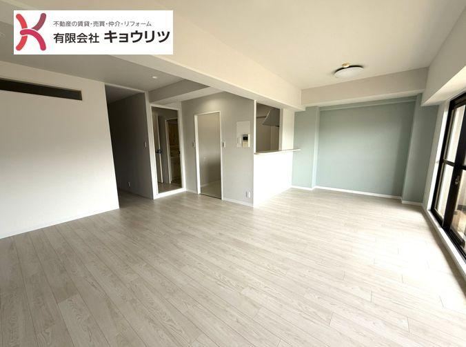 3LDK apartment in Fukuyama, Hiroshima - Photo 1