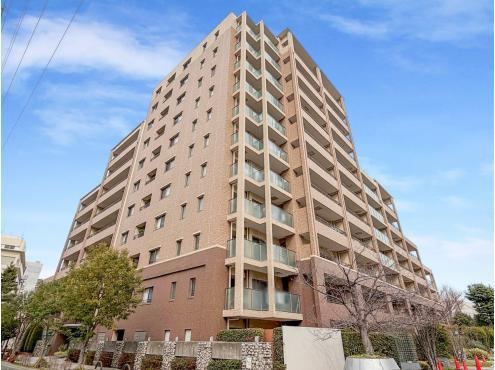 3LDK apartment in Ibaraki, Osaka - Photo 1