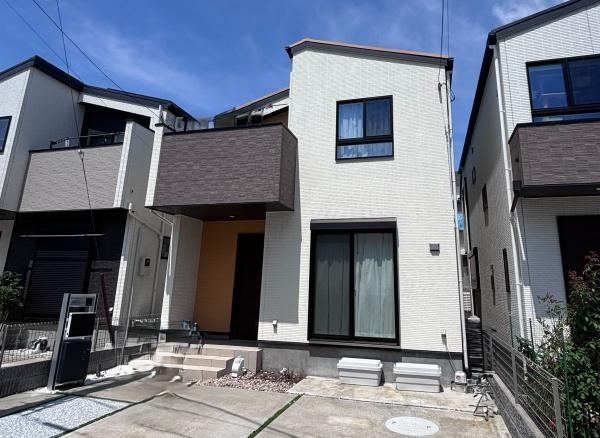 4LDK house in Matsudo, Chiba - Photo 1