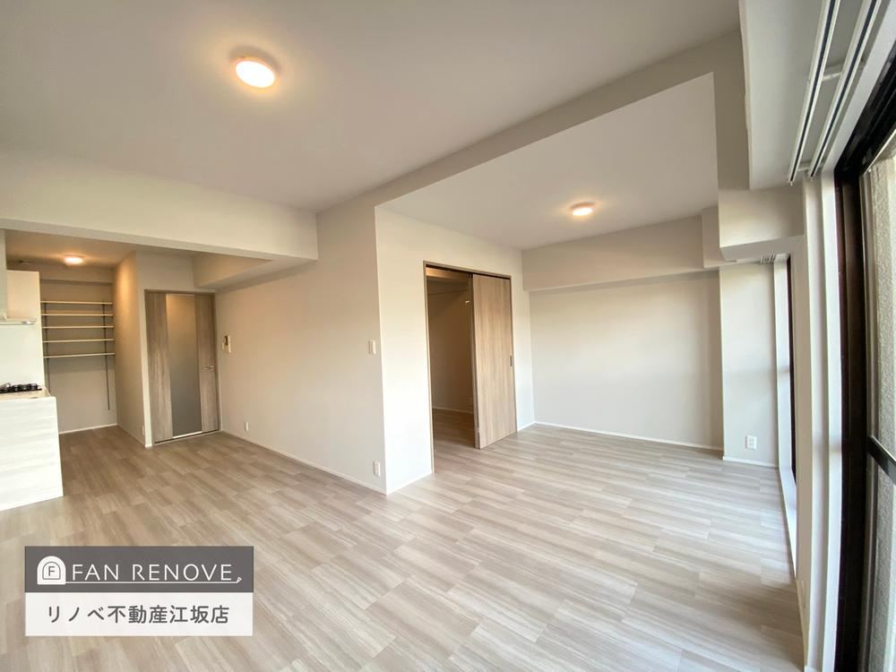 2LDK apartment in Suita, Osaka - Photo 1