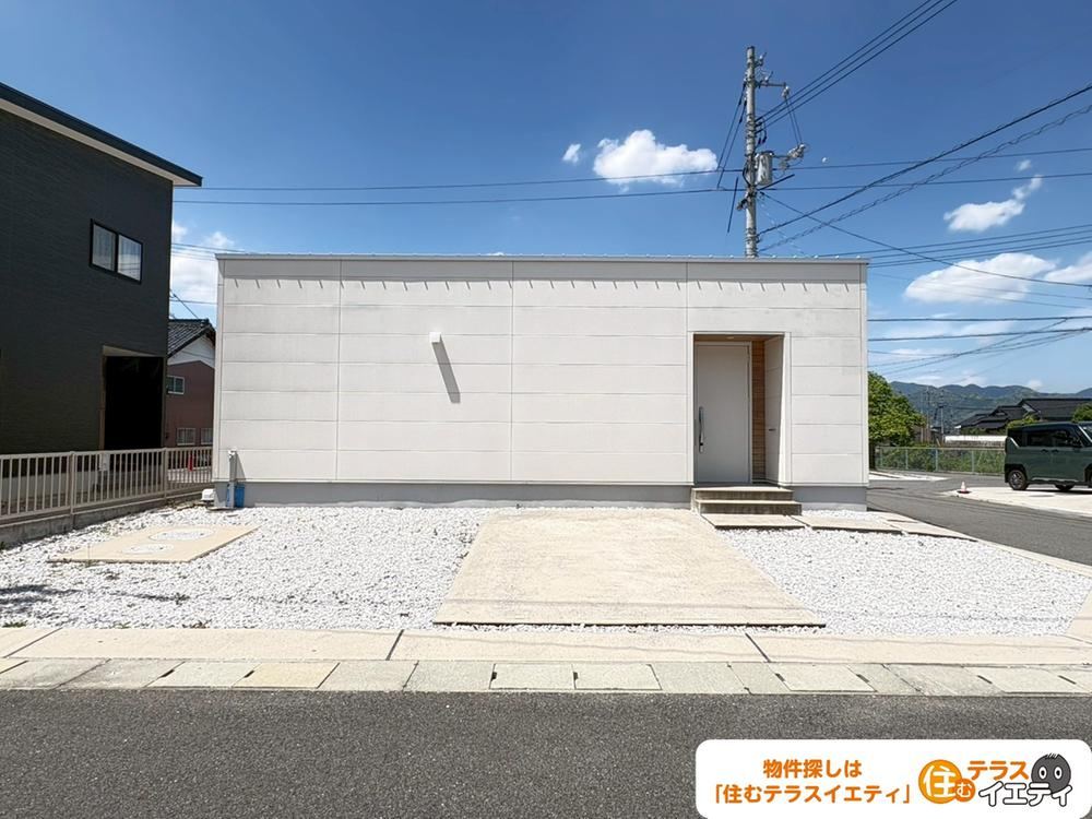 2LDK house in Yamaguchi, Yamaguchi - Photo 1