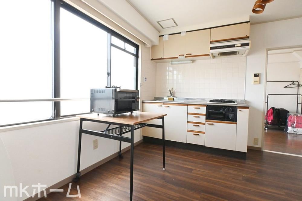 2DK apartment in Katsushika Ward, Tokyo - Photo 1