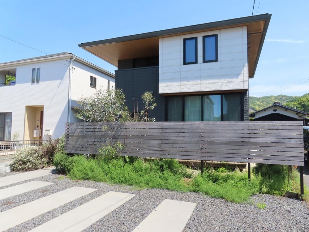 4LDK house in Shunan, Yamaguchi - Photo 1