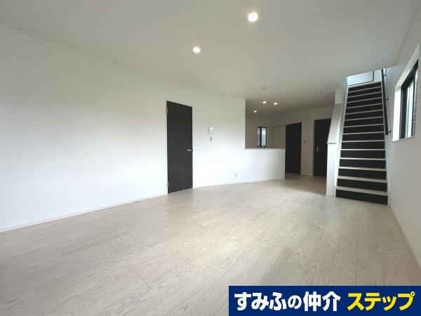 3LDK house in Asaminami Ward, Hiroshima - Photo 1