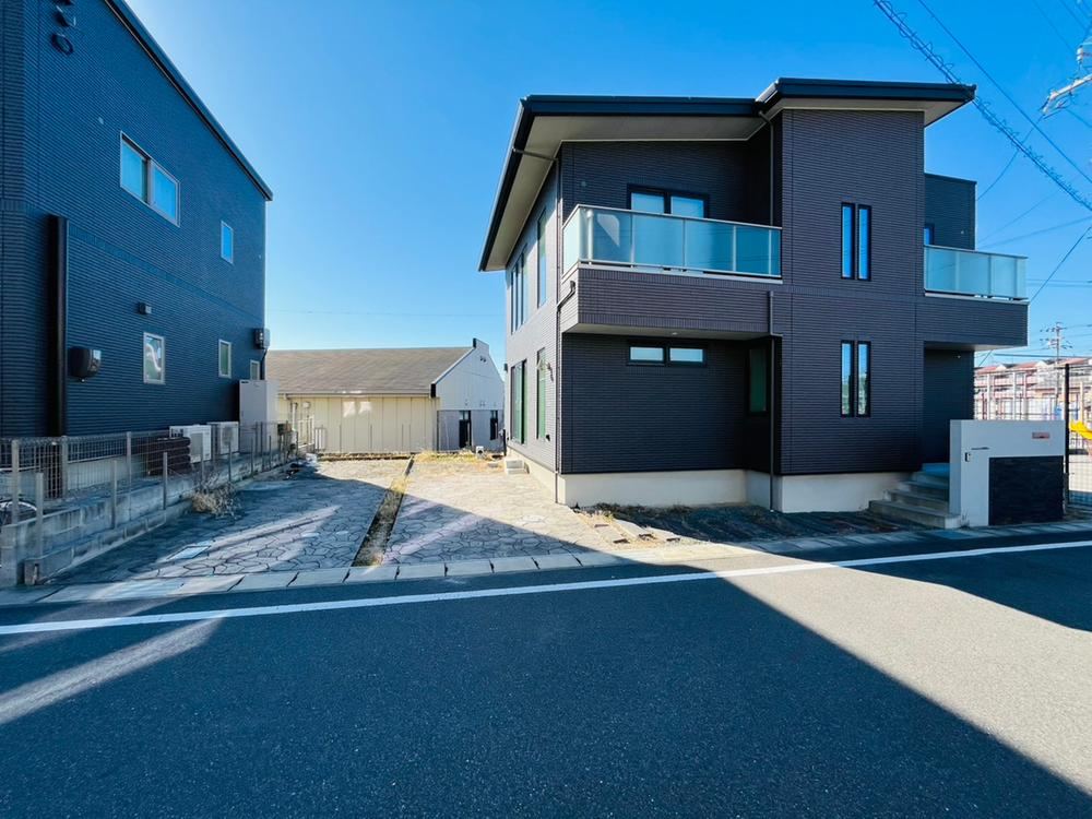 3LDK house in Chita, Aichi - Photo 1