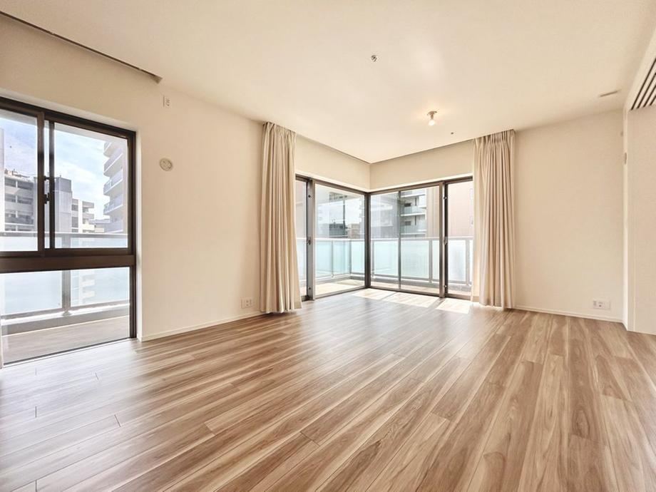 3LDK apartment in Chuo Ward, Tokyo - Photo 1