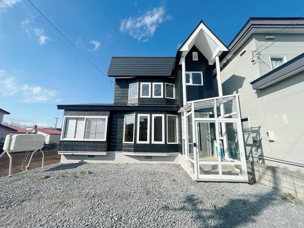 4LDK house in Asahikawa, Hokkaido - Photo 1