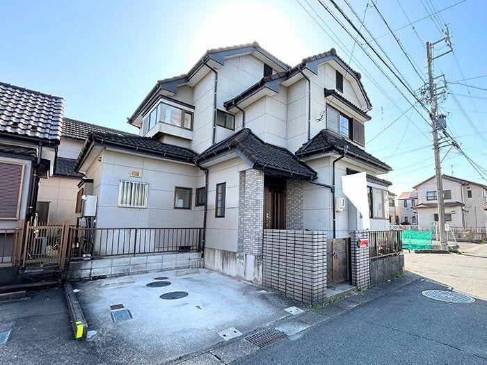 4LDK house in Tsushima, Aichi - Photo 1