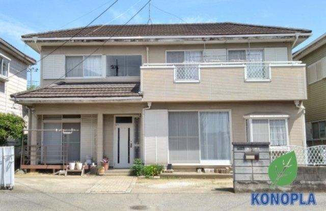 4LDK+S house in Oizumi, Ora District, Gunma - Photo 1