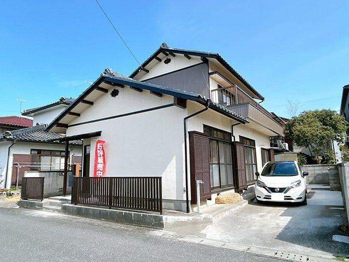 4LDK house in Ogaki, Gifu - Photo 1