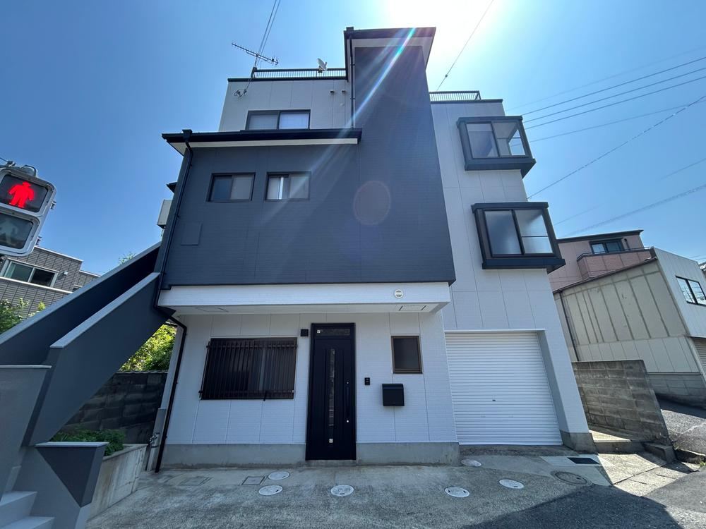 5LDK house in Otsu, Shiga - Photo 1