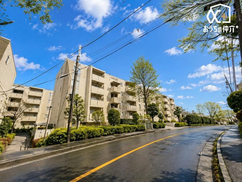 3LDK apartment in Tokorozawa, Saitama - Photo 1