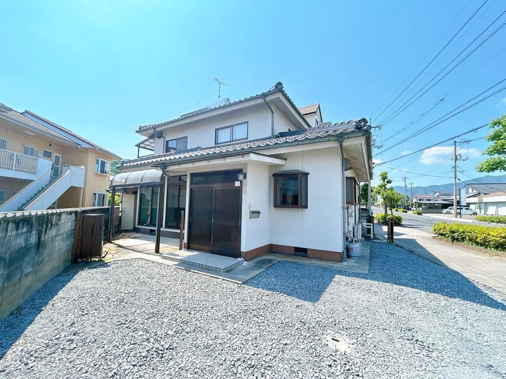 4LDK house in Tsuyama, Okayama - Photo 1