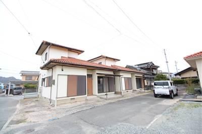3DK house in Hofu, Yamaguchi - Photo 1