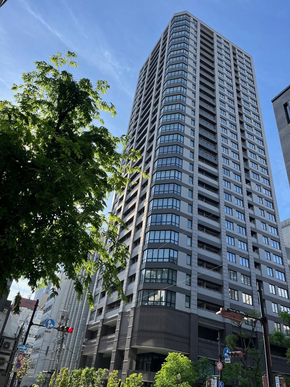 2LDK apartment in Chuo Ward, Osaka - Photo 1