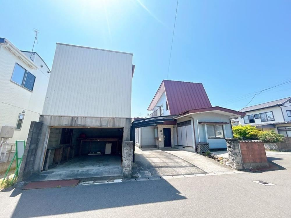 4LDK house in Higashimatsushima, Miyagi - Photo 1