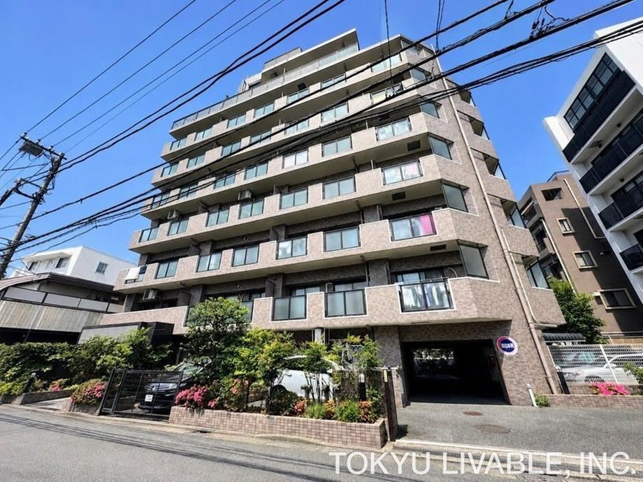 2LDK+S apartment in Setagaya Ward, Tokyo - Photo 1