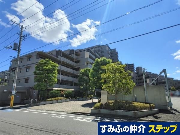 2LDK apartment in Ota Ward, Tokyo - Photo 1