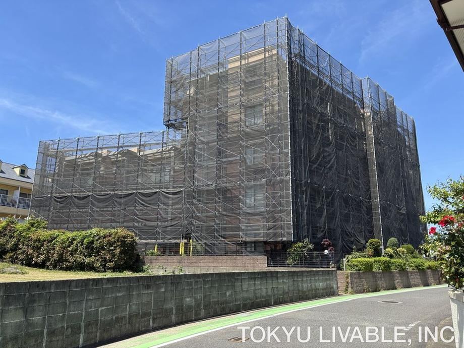 4LDK apartment in Higashi Ward, Fukuoka - Photo 1