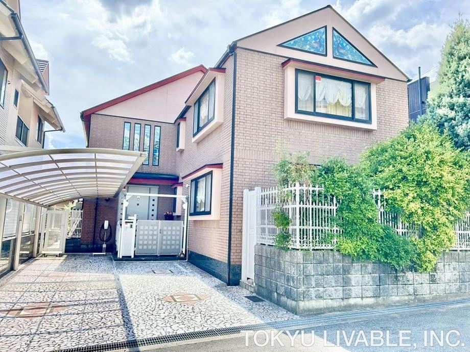6LDK+S house in Suita, Osaka - Photo 1
