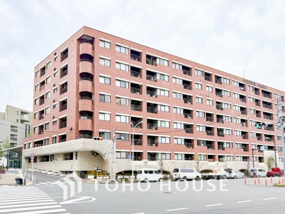 1LDK apartment in Minato Ward, Tokyo - Photo 1