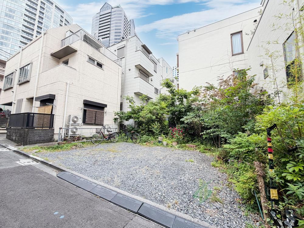 51 m² land in Minato Ward, Tokyo - Photo 1