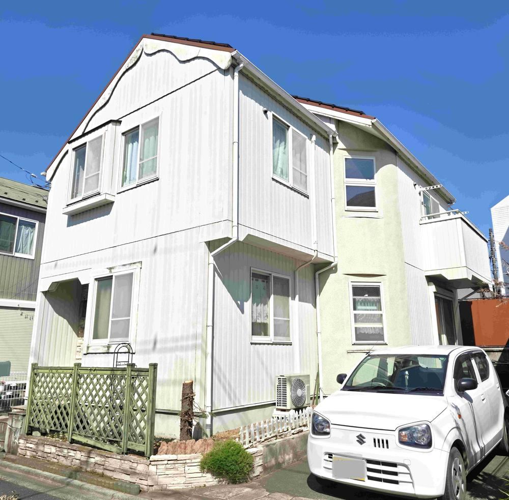 3LDK house in Akishima, Tokyo - Photo 1