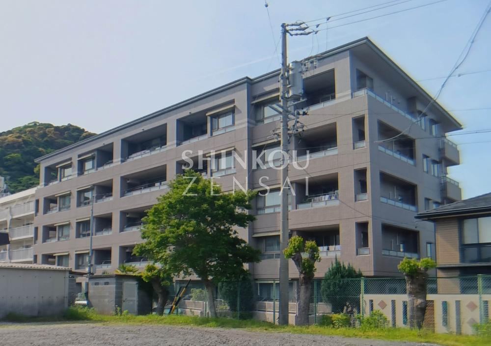 3LDK apartment in Aoi Ward, Shizuoka - Photo 1