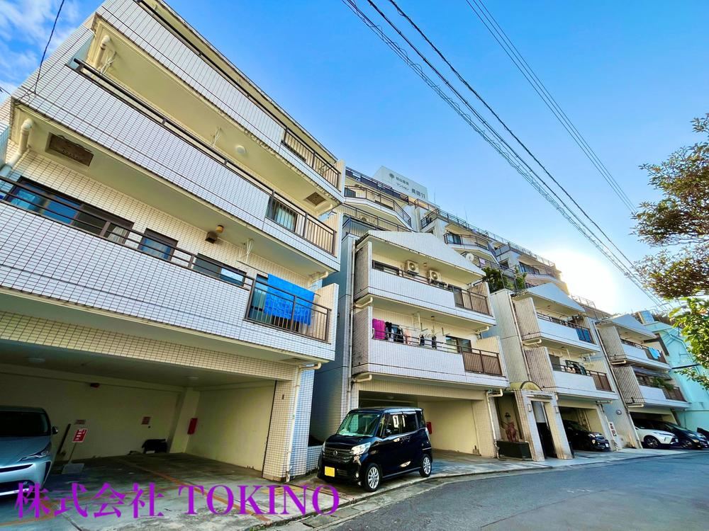 4LDK apartment in Naha, Okinawa - Photo 1