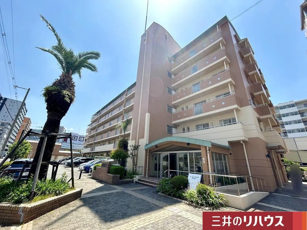 4LDK apartment in Sumiyoshi Ward, Osaka - Photo 1