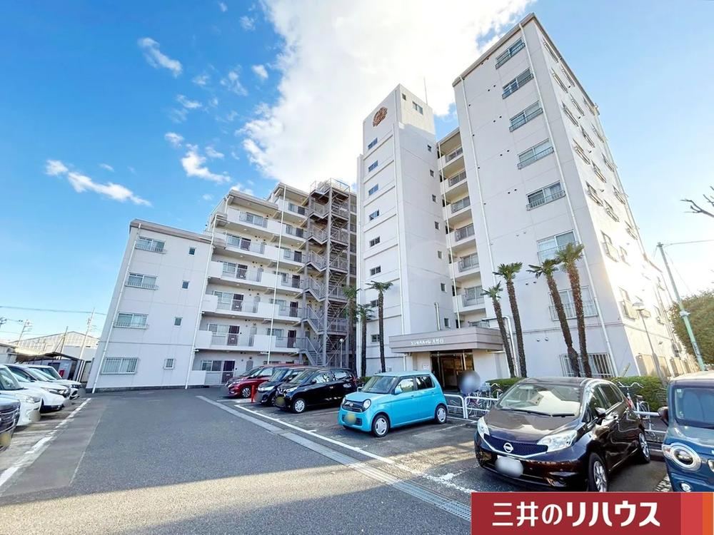 2LDK apartment in Minami Ward, Sagamihara, Kanagawa - Photo 1
