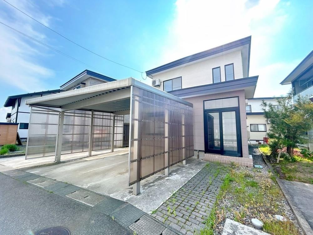 4LDK house in Daisen, Akita - Photo 1