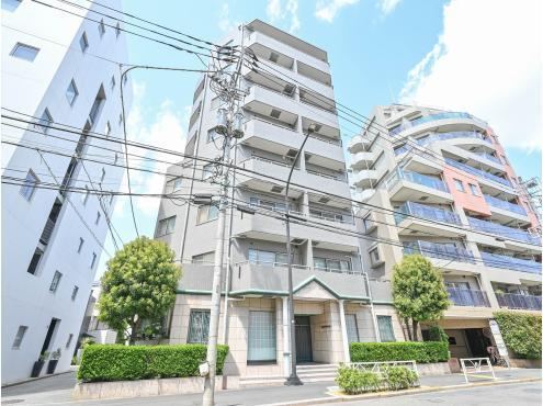 2LDK apartment in Shibuya Ward, Tokyo - Photo 1