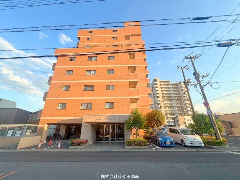 2LDK+S apartment in Kita Ward, Okayama - Photo 1