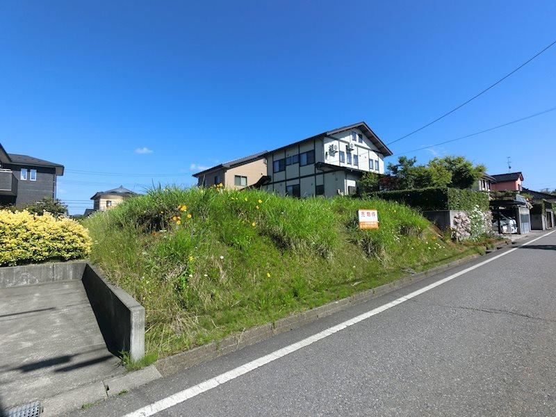 281 m² land in Kashiwazaki, Niigata - Photo 1