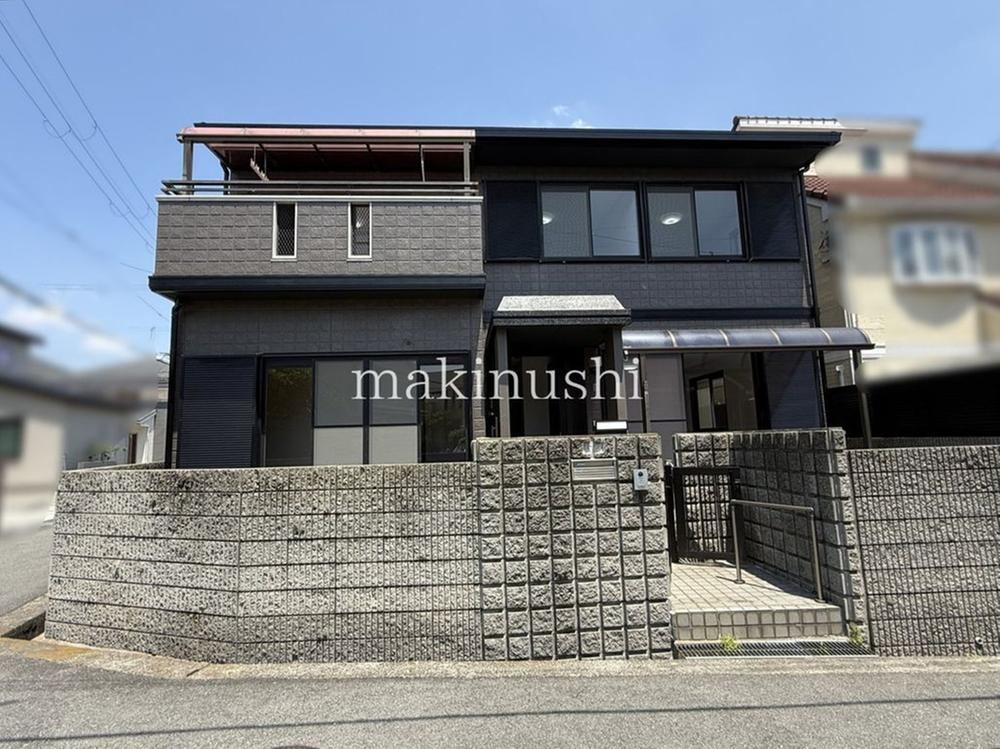 4LDK+S house in Fujiidera, Osaka - Photo 1