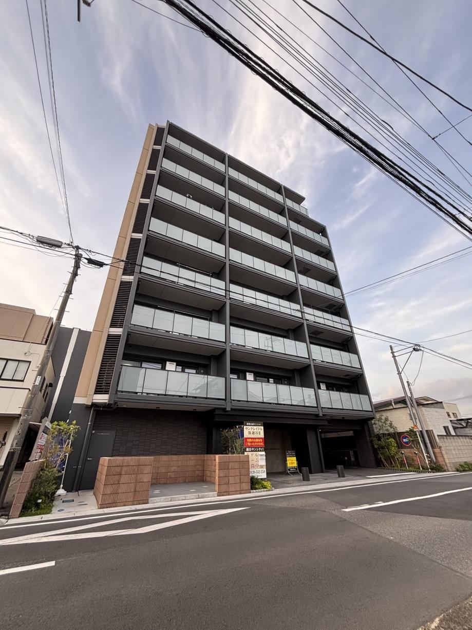 3LDK apartment in Koshigaya, Saitama - Photo 1