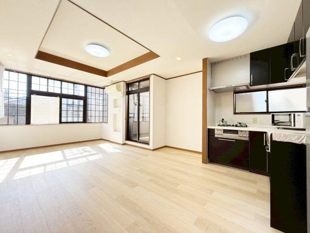 4LDK+S house in Fukushima Ward, Osaka - Photo 1